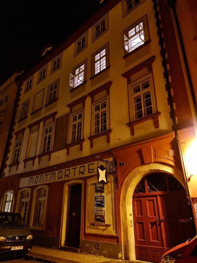 Laxmi Happy Home In Historical Prague Exterior photo